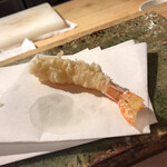 汐見 - 七、「揚げたての天ぷら、高知縣産の天然鹽で」。天然の車海老。