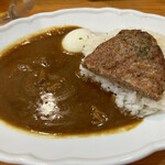 蜂の家 - 佐世保パーカー温玉カレー　ハーフ