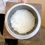 うなぎと炭焼 久松 - 佐渡島産コシヒカリを羽釜炊き