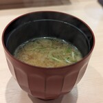 鮨みやもと - お椀（海老出汁）