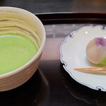 Daigoku Den Hompo - 抹茶と生菓子