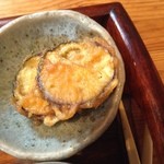 赤とうがらし - 茄子天の甘辛タレ　ちょうどいい味付けでご飯がすすみます