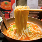 神楽 海老で鯛を釣る麺堂 - 