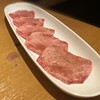 炭火焼肉ホルモン まるは