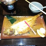 やっちろ - 笹の葉かれいの干物焼き、日本酒が合うと思います