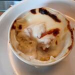 暖 - 下は食パンのダイスが詰められてる