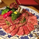 Sumibi Yakiniku Shinjuku Ryuuen - オススメ盛り合わせ2人前