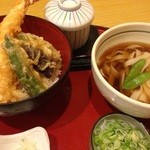 Sagami - 天丼と麺