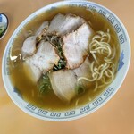 しずか - 料理写真:ラーメン　中