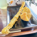 Ayauta Seimen - アスパラ天と、とり天
                      揚げ物も美味しいですよ