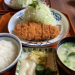 名代かつ屋 万さく - 