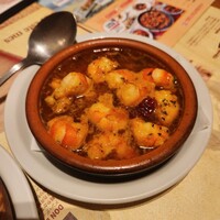 Bar Espanol LA BODEGA 大阪店 - 海老のアヒージョ