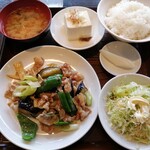 Chuukameisai Gyouzasaikan - この日の日替わり定食…ナスの辛し炒め…お肉たっぷり入ってました♪
