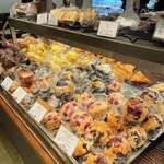 DEAN & DELUCA CAFE - 