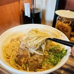 ラーメン かなで食堂 - スタミナ豚骨ラーメン