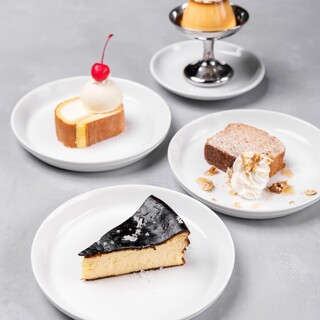 [Dessert] A wide variety of desserts available for a short break