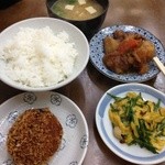 橋本屋食堂 - これで740円です