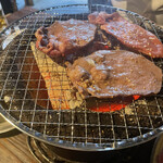 炭火焼肉　ゴン太 - 