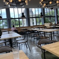THE WHARF HOUSE YAMASHITA KOEN - 店内