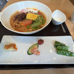 みこころ 無添加チャイナ935 - 全景