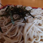 やぶ善 - しっかりと冷水で締められた、優しい喉越しの逸品。