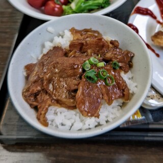 Verde - 豚丼 