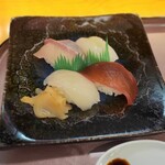 日本料理 魚池 - にぎり寿司