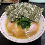 らーめん ぱったぱた - ラーメン900円麺硬め。海苔増し100円。