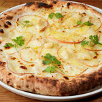 Sweet pizza with cream apple and camembert