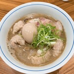 Chuuka Soba Nishikawa - ワンタン中華そば味玉