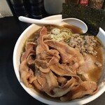 一条流がんこ総本家分家四谷荒木町 - 「ラーメン」（1,100圓）、「大盛300g」（100圓）、「青唐」（100圓）、「惡魔肉」（200圓）のチケットを購入して、「100」の「惡魔」を註文。