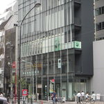 Nihon Ryouri Houou - このビルの３階です。