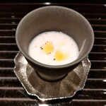 蓬左茶寮 - 桃のスープ