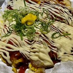 Hiroshima Fuu Okonomiyaki Yuuka - すじコンのお好み焼き　そばめしみたいで神戸らしい一品です