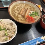 Domburi No Mise Shiki - 沖縄そばとご飯のセット