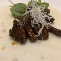 中国料理 礼華 四君子草 - 国産牛ヒレ肉の味噌炒め