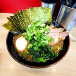 武道家 心 - 心ラーメン1.050円カタメコイメ