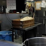 家系ラーメン まこと家 - 酒井製麺杉印