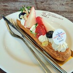 レタンプリュス 本店 - エクレール・オ・ジャスマン