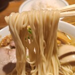 松戸中華そば 富田食堂 - 麺リフト