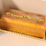 レタンプリュス - 前に1カット買ってみたら美味しかったので今回はホールで