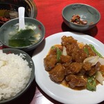 譚鴨血 老火鍋 - 咕咾肉酢豚定食