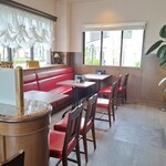 レタンプリュス - イートイン席