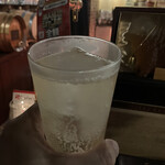 Bar 日果 - まずはスーパーニッカハイボール