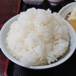 Gohanya Tanakakun - サービスで勝手に大盛りにされたご飯w