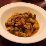 ガネーシュ - ナスとアサリのアチャール(500円)