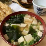 いもや - 味噌汁　天麩羅に負けない圧倒的存在感！