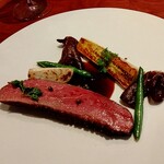 Libertemps - 実山椒の香気が魅力⭐️深みのある赤ワインソースがめっちゃ美味しい❣️(๑˃̵ᴗ˂̵)鴨ロースト❤️