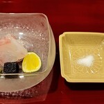 銀座 きた川 - きじはたの油通し