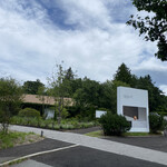 CABOT COVE MUSEUM TERRACE - 美術館。美術館的評價也很好。Y先生去過了，我也得去看看。